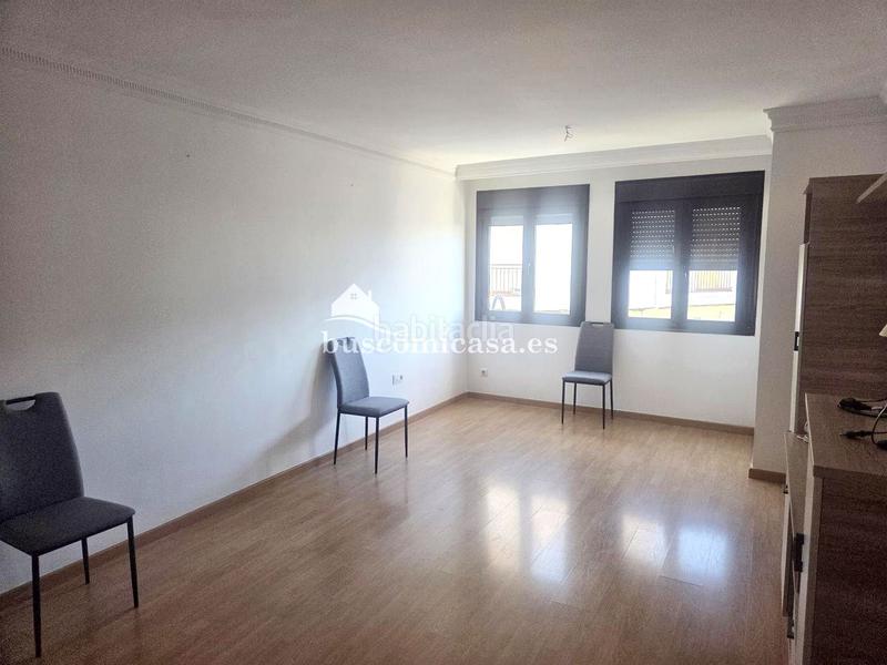 Foto eac3ec5b-aa2f-4295-8d62-86a60c920665. Flat with parking in Mancha Real