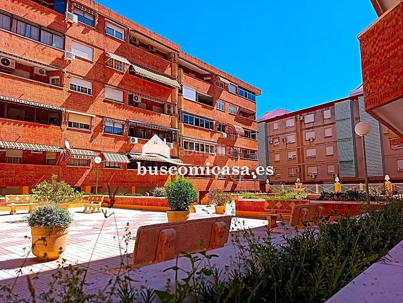 Foto f5583fd3-bf15-4285-974c-f92a2b533aa2. Location appartement dans Peñamefecit - Avda Barcelona Jaén