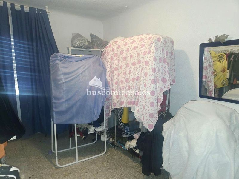 Foto a9db937c-e96b-4285-8775-531b8fc32692. Casa adossada a Santa Isabel Jaén