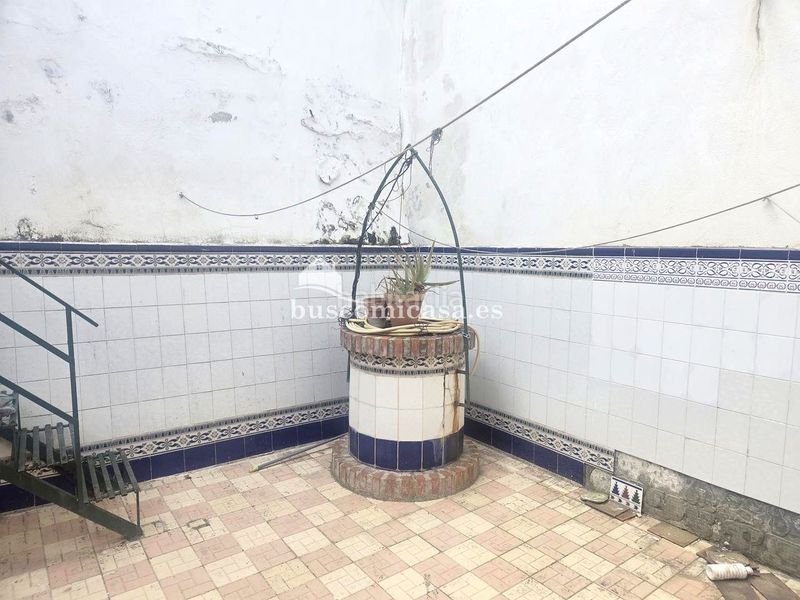 Foto eea6c04c-9bca-47ee-941b-bd99d150dea6. Casa adossada a Santa Isabel Jaén