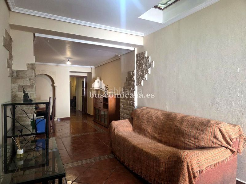 Foto 5b033518-766b-4664-8455-118e467e5709. Casa adossada a Mancha Real