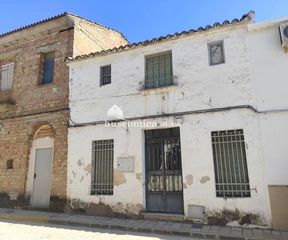 Casa adossada  Beato garrido 54. Ocasión de casa en cesion de remate judicial