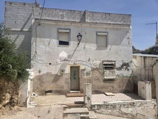 Reihenhaus  Villa 20. Ocasión de casa para reconstruir cerca de la iglesia
