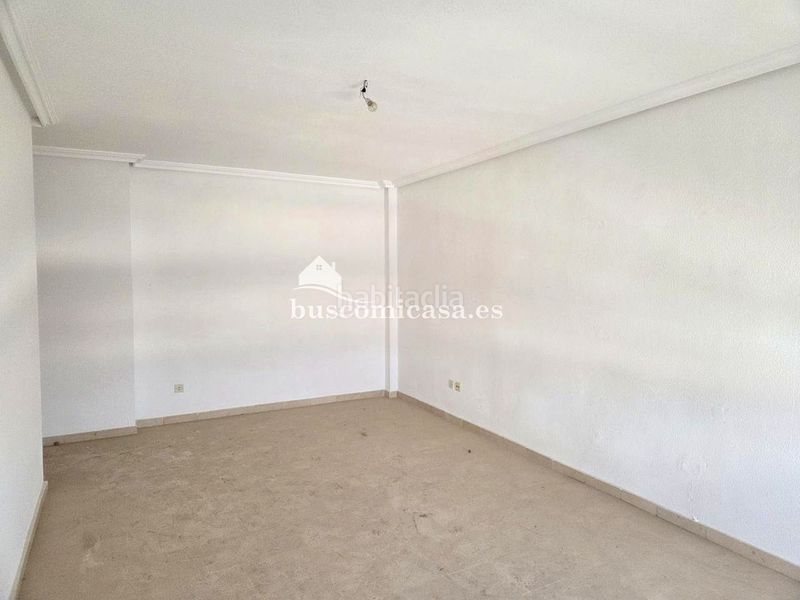 Foto 437b564f-2a5d-4b80-8182-e94b9dd3c154. Pis a Mancha Real