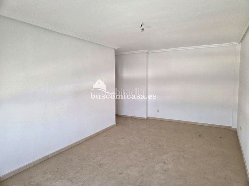 Foto 553ea454-bdd8-41b6-a366-c8214dbda19a. Pis a Mancha Real