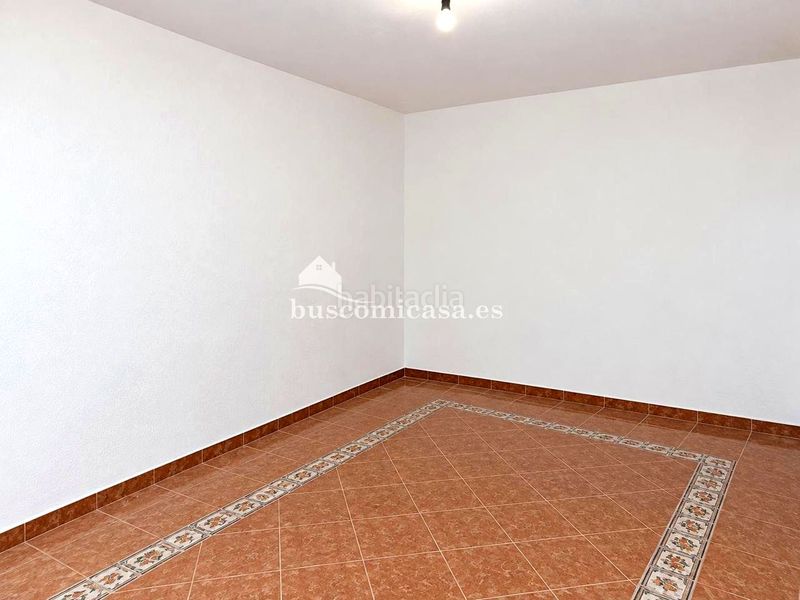 Foto 0ca76ac2-7ac6-445b-b2f2-97ecf557c232. Reihenhaus in calle elvin 6 in Ctra. Circunvalación - La Magdalena Jaén