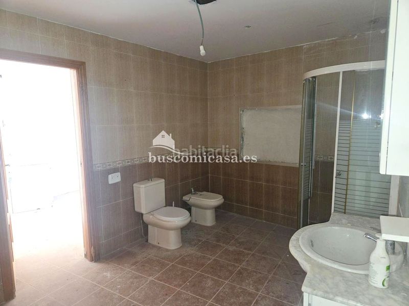 Foto 2db3cd25-7243-427b-ba9c-eaca361cbb6a. Reihenhaus in calle elvin 6 in Ctra. Circunvalación - La Magdalena Jaén