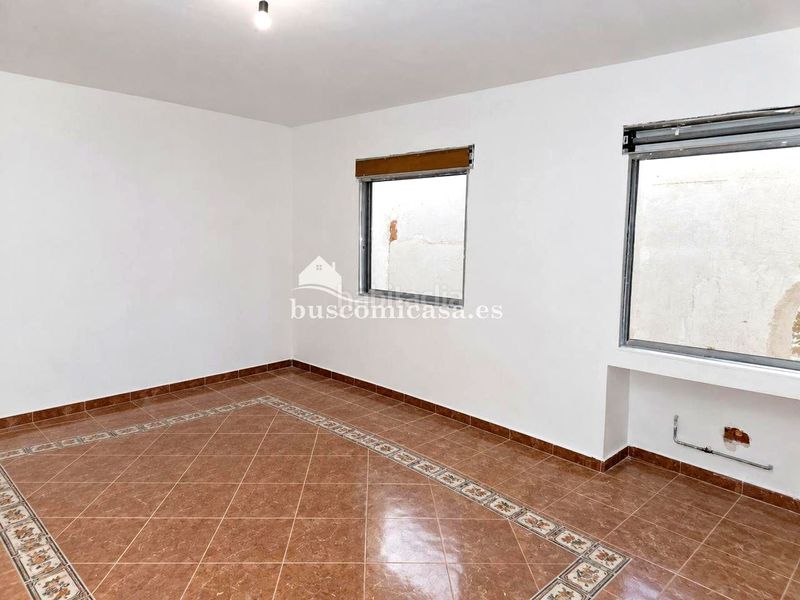 Foto cdafb3f3-208d-47a4-ae19-760e29965afb. Reihenhaus in calle elvin 6 in Ctra. Circunvalación - La Magdalena Jaén