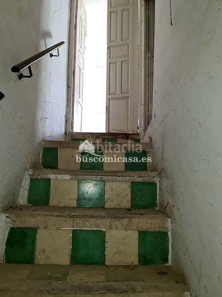 Foto 0bac9dd8-26c1-47d5-aac8-5158be759e63. Casa adosada casa para reconstruir en buena ubicación en Mancha Real