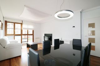 Appartamento  Zeharrola. Irunpiso