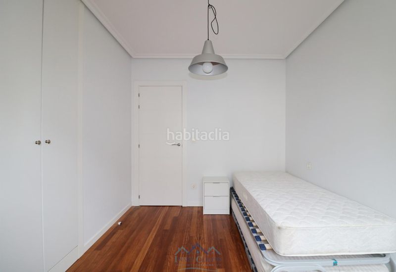 Foto d4588c47-de17-4bf6-bd49-93d3326f57cb. Pis amb calefacció a Jaizubia - Urdanibia - Puiana Irun