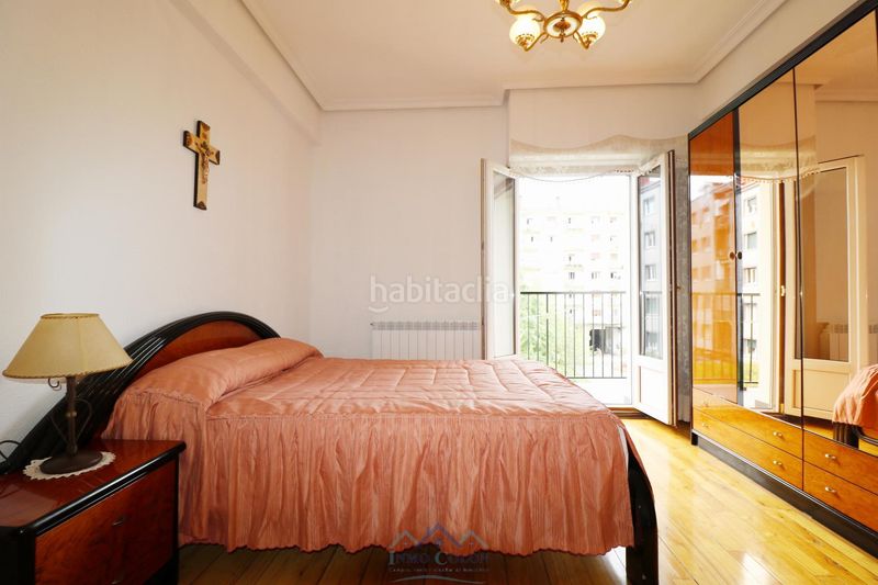 Foto f11a2d5d-b0a1-4381-b556-d78c7922749d. Pis amb calefacció aparcament a Centro - Mendibil - Santiago Irun