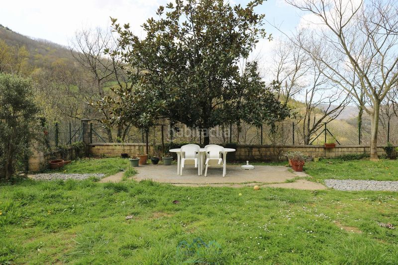 Foto d1693e98-fd35-48e1-b6a6-eb19f0b09996. Casa  en Etxalar