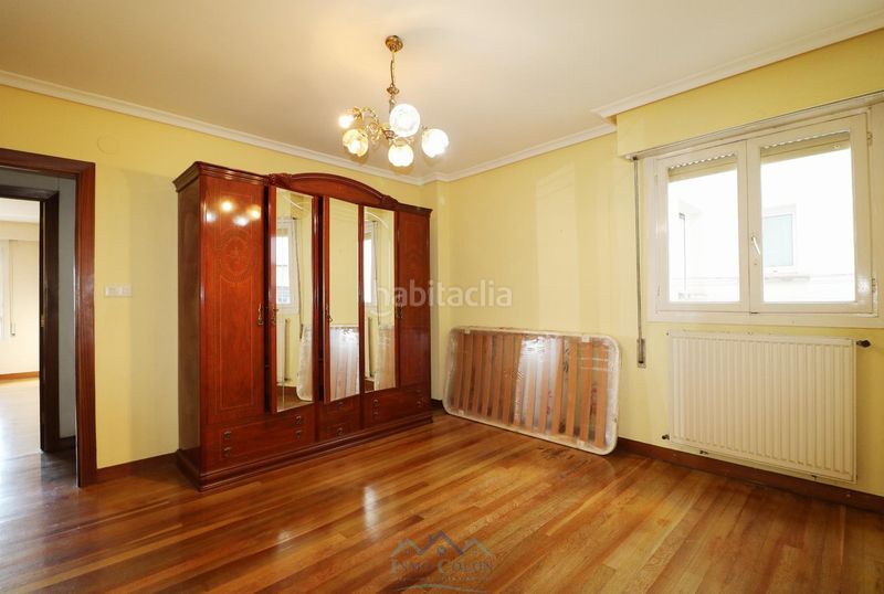 Foto 2fbe5cd7-5fbb-4d5e-8c29-7dfc15c10cb3. Piso  en Azken Portu - Behobia Irun