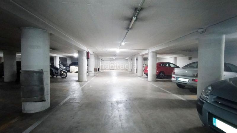 Foto 8f7c7e56-3b2e-4b14-928e-6ae00555451f. Autoparkplatz in Altza Donostia - San Sebastián