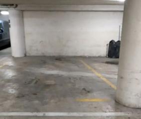 Aparcament cotxe a Altza. Plazas de garaje