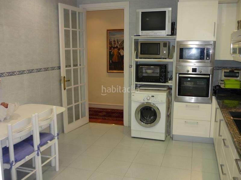 Foto b0630ed0-9098-4e4c-bf99-ae2dcafef45b. Piso en Gros Donostia - San Sebastián