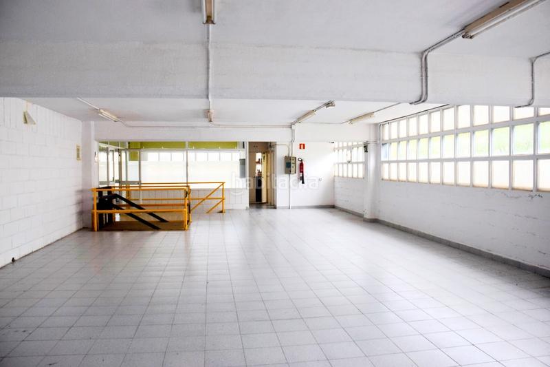 Foto 34e7a078-1a5b-4731-87eb-22e133bf1a8d. Bâtiment à usage industriel dans Andoain