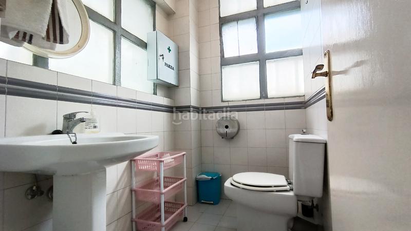 Foto 74ee27f0-7f38-438c-b92f-18417445997b. Bâtiment à usage industriel dans Andoain