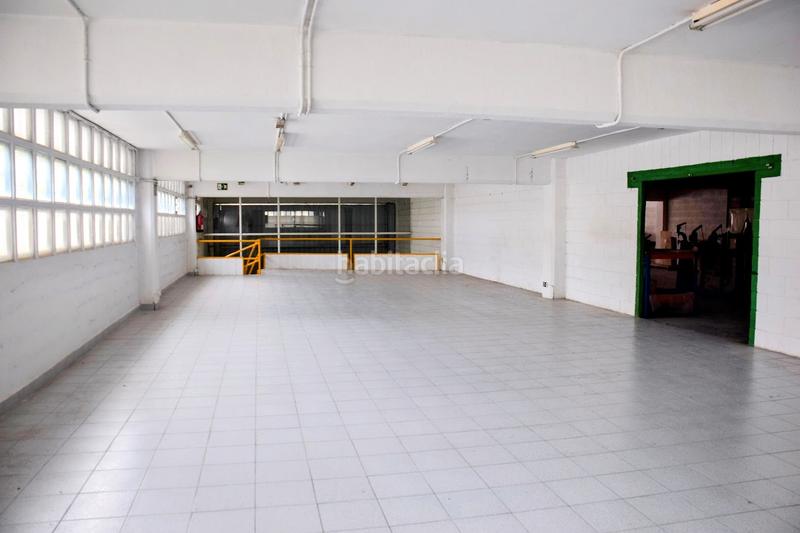 Foto ccdc418a-fb16-4e6d-a8e4-fe3c2350a77c. Bâtiment à usage industriel dans Andoain