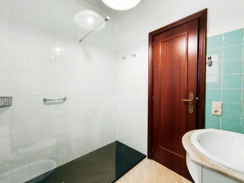 Foto fbd7c430-eaf5-4cf3-b8e1-35502f4fca05. Piso  con terraza, amplitud y muchas posibilidades en Donostia - San Sebastián