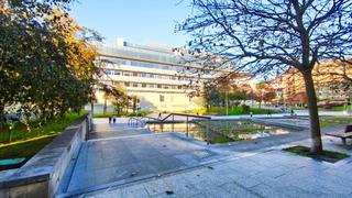 Parking voiture  María dolores agirre kalea. Amplia plaza de garaje en atotxa