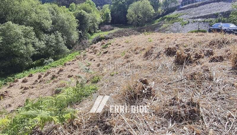 Foto 40227649-c16d-4829-84f0-fb4227a95012. Terrain résidentiel dans Mungia