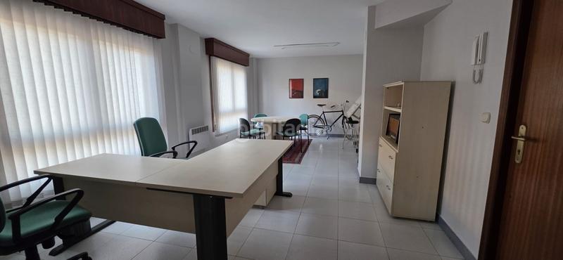 Foto 2625d8c5-7e03-4aef-98d5-82040e1e67f5. Miete geschäftsraum in Mungia