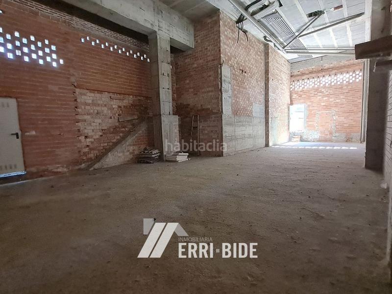 Foto 0085b5f9-a345-4791-b70a-1ad5c83e693f. Affitto locale commerciale in Mungia