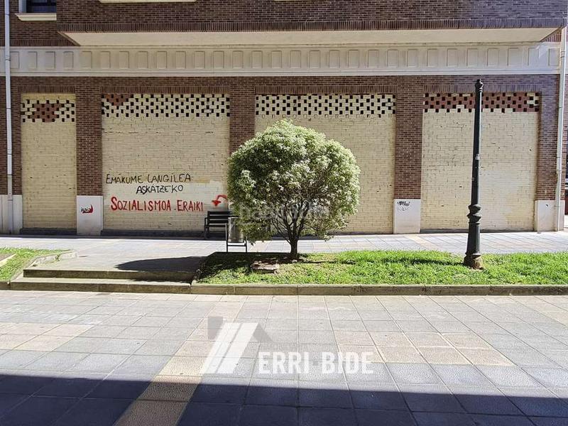 Foto 3e017204-9db5-46c2-b7e6-09c65d6996e2. Affitto locale commerciale in Mungia