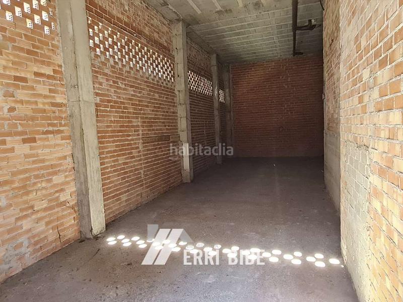 Foto 574f376e-a176-41e8-8c4c-0d6373476186. Affitto locale commerciale in Mungia