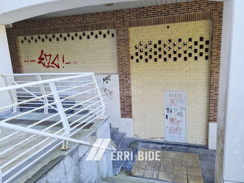 Foto aa12b0a6-5cbe-4d9f-af22-83909382bf68. Affitto locale commerciale in Mungia