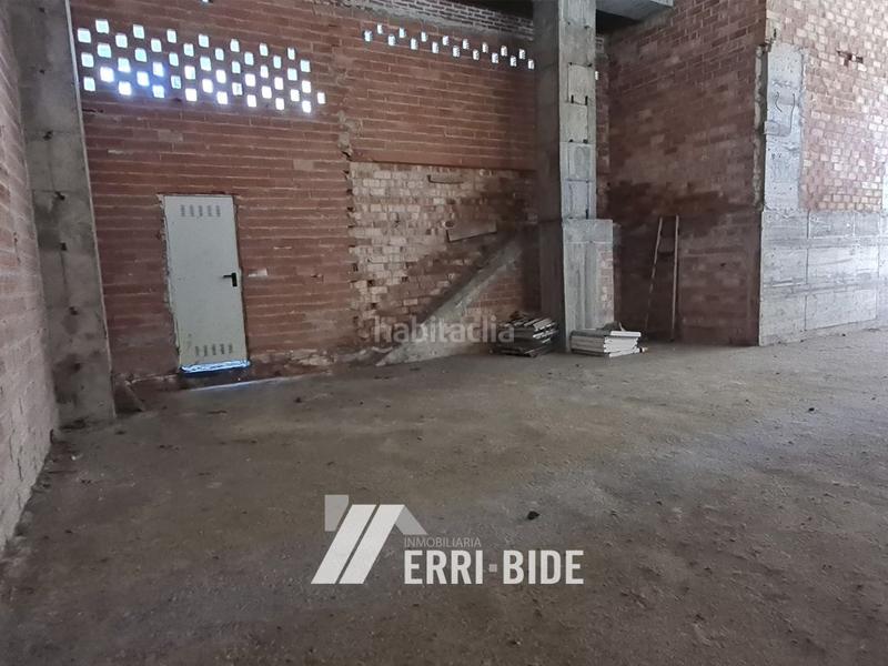 Foto cf7436f7-7e62-46be-9bf2-e360059c8221. Affitto locale commerciale in Mungia