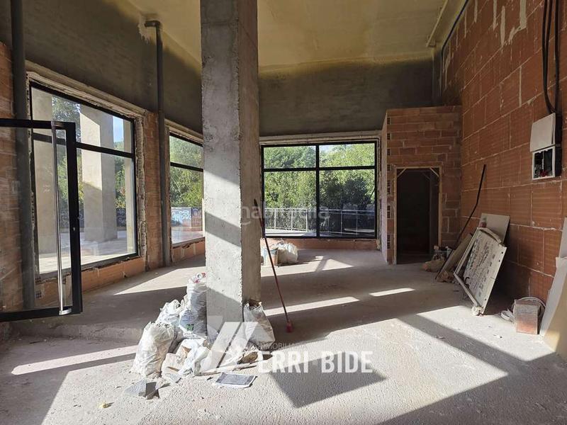 Foto 129307db-3e62-47ae-8ed9-e9a1991f45e6. Alquiler local comercial  en alquiler en pleno centro en Mungia