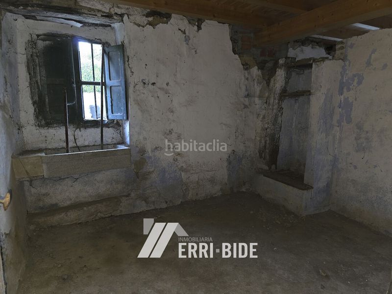 Foto b22aa5cd-0902-4969-8280-d30e273c470d. Country house with parking in Gamiz - Fika