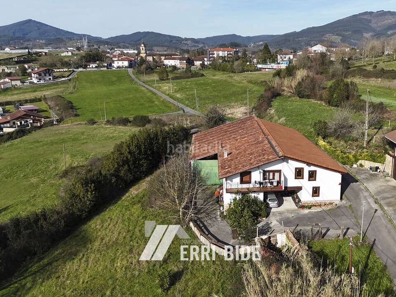 Foto ccffcde7-c224-4e87-bf6e-a2292721cf29. Country house with parking in Gamiz - Fika