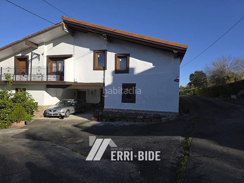 Foto dbe32f78-494e-4252-b938-f6970d266e9b. Country house with parking in Gamiz - Fika