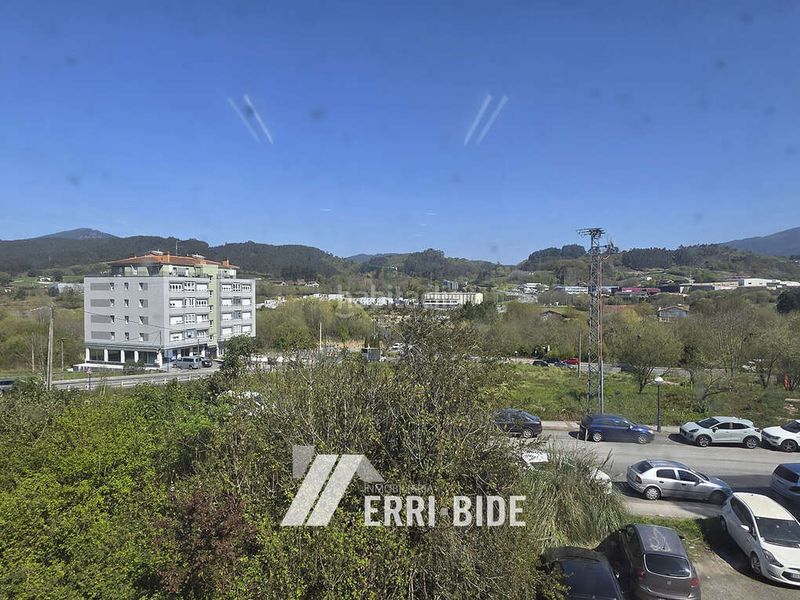 Foto 57d4112b-0cfb-454c-b13b-d5eff310c4ad. Local comercial en Mungia