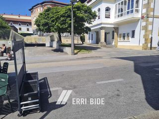 Car parking in Mungia