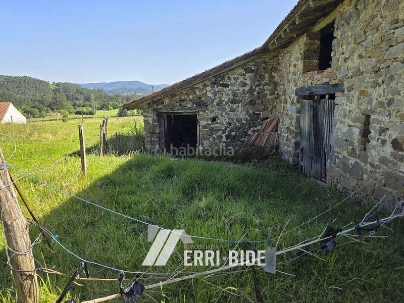 Foto 5f3962d8-dee5-43b9-ba2a-ea44c8ced87c. Masia amb aparcament a Maruri - Jatabe