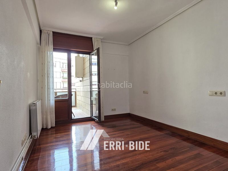 Foto f74bd574-1346-410d-bb66-c31b2789ea77. Pis amb calefacció a Zamudio