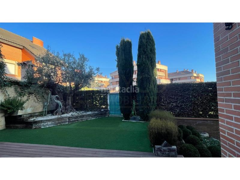 Foto 1e4ff234-01bc-47c3-9163-0f9209ae0bef. Chalet avec parking dans Avenida Madrid Logroño