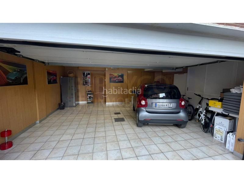 Foto 9ff5fe6c-7970-4061-8be3-83d287d3cd49. Chalet avec parking dans Avenida Madrid Logroño