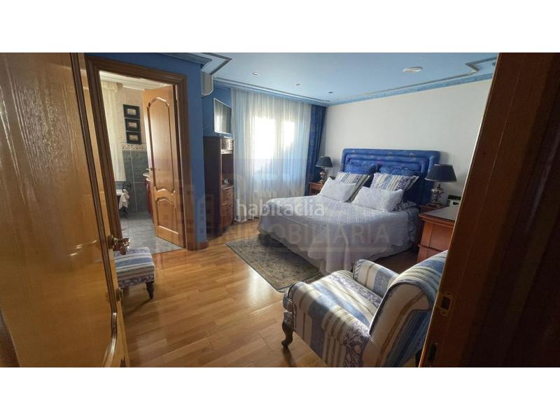 Foto d3fb7b06-2487-4600-ab09-4a858f71de11. Chalet avec parking dans Avenida Madrid Logroño