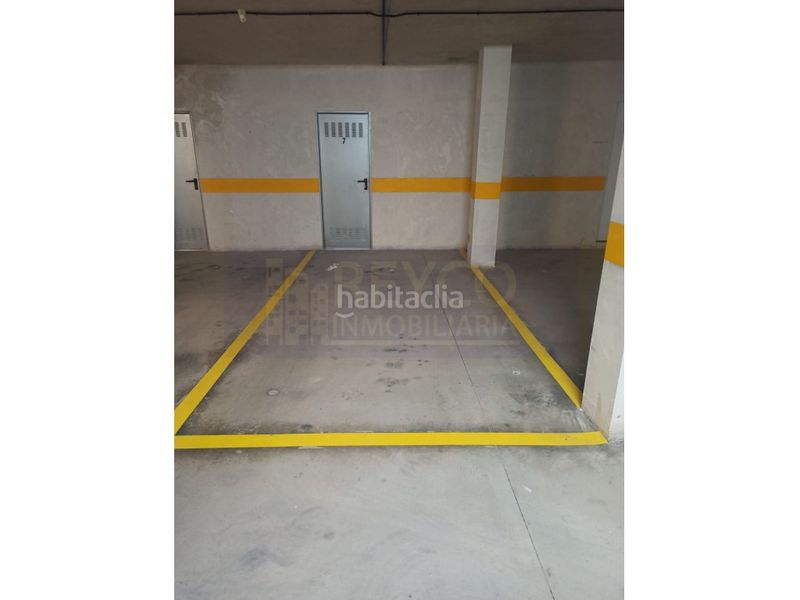 Foto 0cbfe8af-5822-42c0-91d6-1ceb26157476. Casa adossada amb aparcament a Alesanco