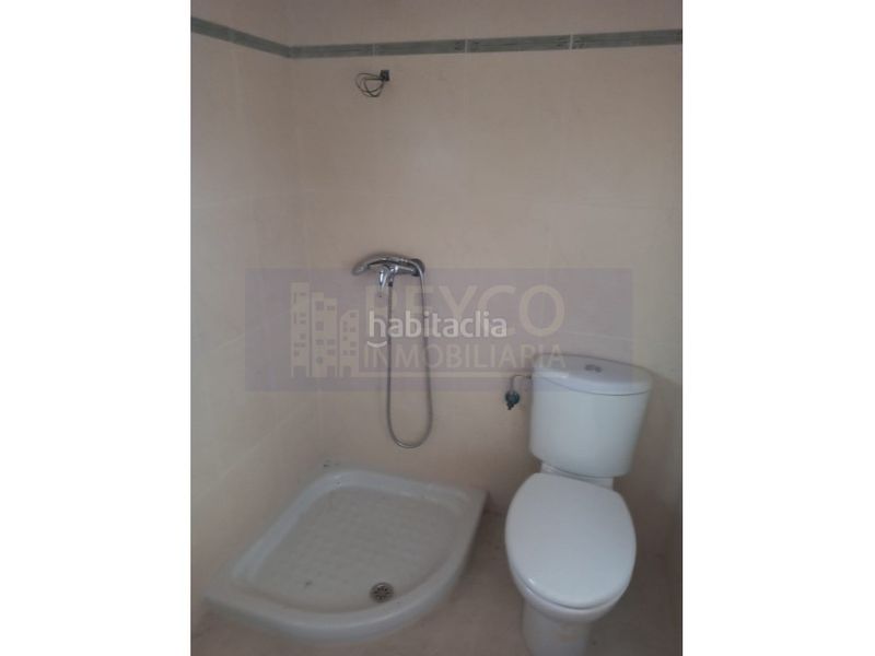 Foto 52dfc335-3a3b-424e-9aec-113827f9b14a. Casa adossada amb aparcament a Alesanco