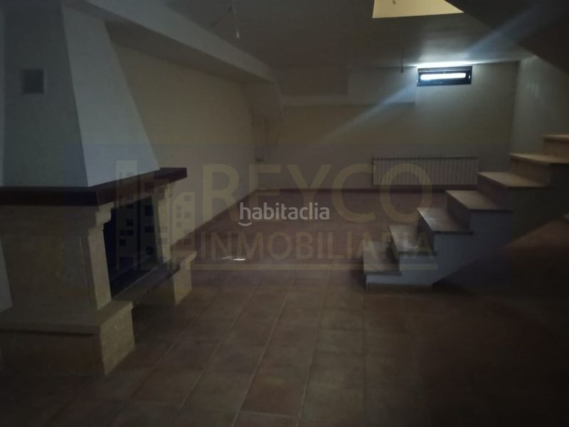 Foto 662848bb-7127-40ad-8da1-21799d0fc018. Casa adossada amb aparcament a Alesanco