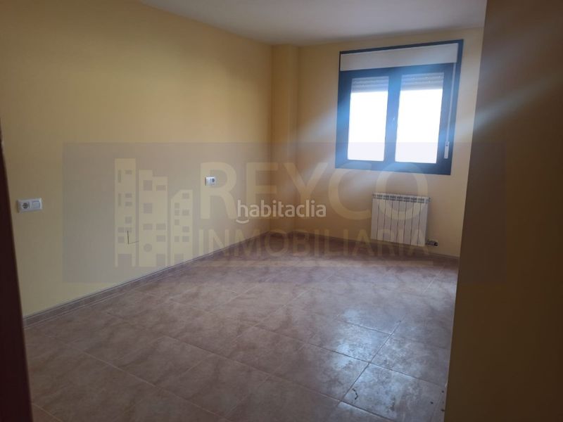 Foto 9e6a19d5-a878-48ad-9e9c-cdb1cf60251f. Casa adossada amb aparcament a Alesanco