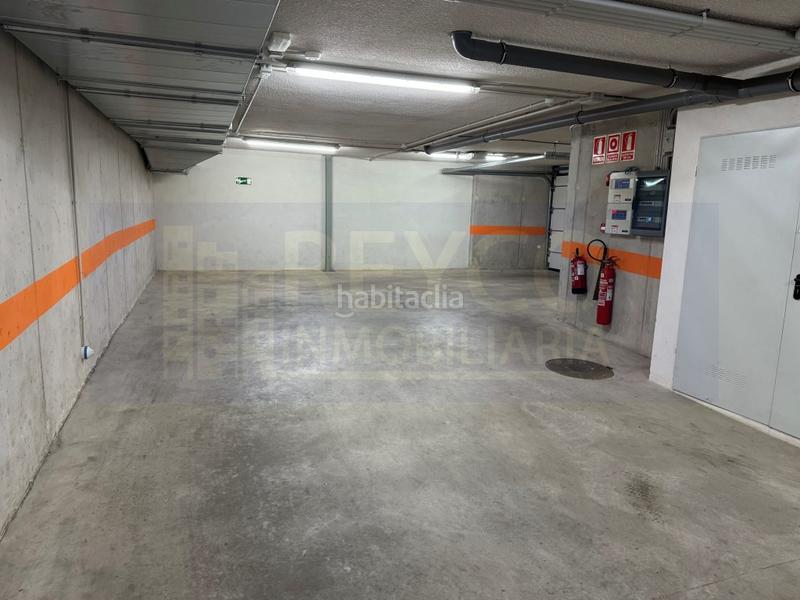 Foto 4d4b0096-6a67-4468-a7be-d9e232686960. Maison jumelée avec parking dans Haro