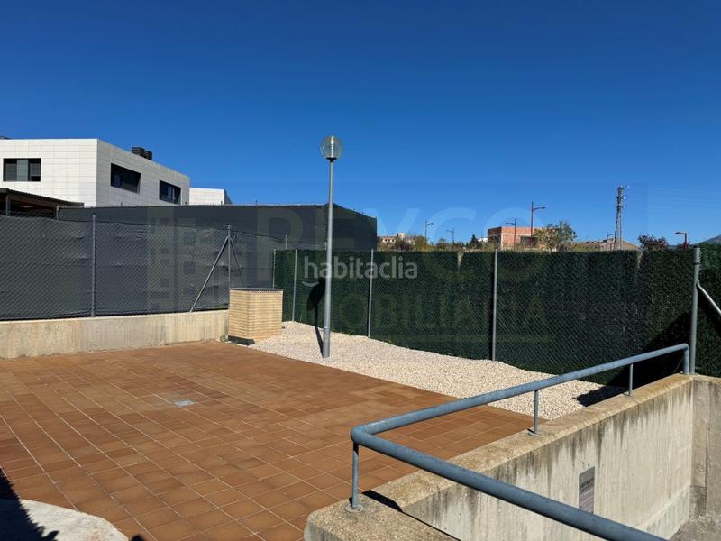 Foto e446cd55-bb51-4247-a911-68db4188548b. Maison jumelée avec parking dans Haro